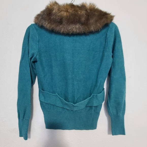 Cabi tearoom faux fur collar cardigan - Picture 10 of 10